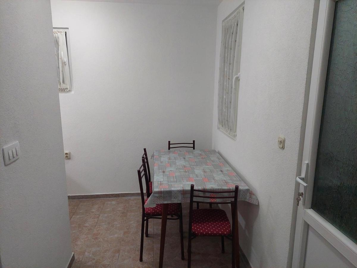 Mateski Guest House Охрид Екстериор снимка
