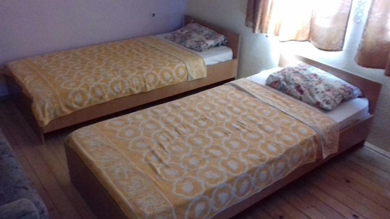 Mateski Guest House Охрид Екстериор снимка