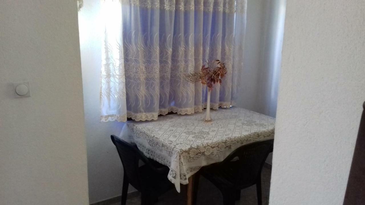 Mateski Guest House Охрид Екстериор снимка